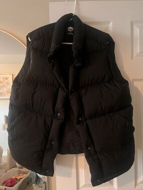 Roots Black Quilted Down Vest